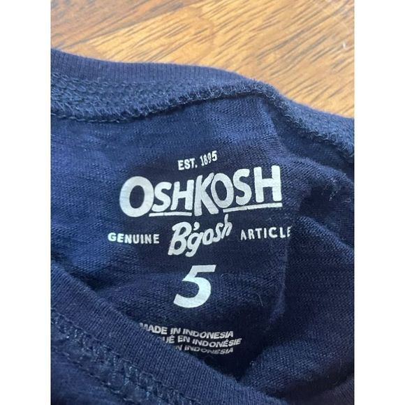 Ish Kosh Star Top - Picture 3 of 3